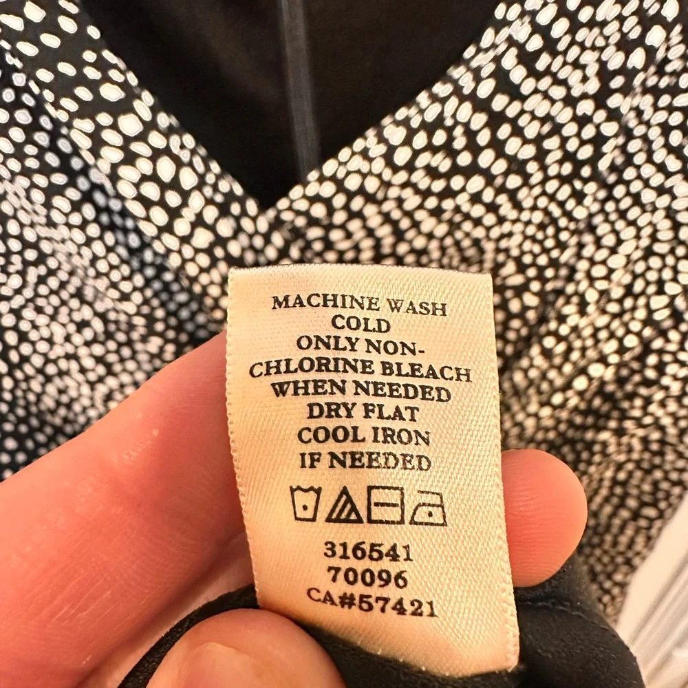 Ann Taylor Elegant Black/White polkadot dress - Picture 5 of 5